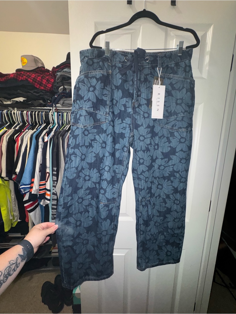 Women’s Risen Blue Floral Denim Barrell Jeans